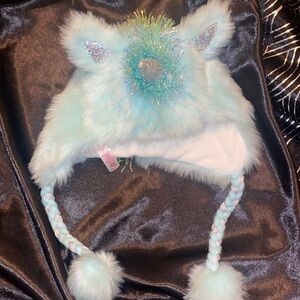 Justice EUC Blue Furry Iridescent Sparkle Unicorn Mohawk Pom Pom Hat